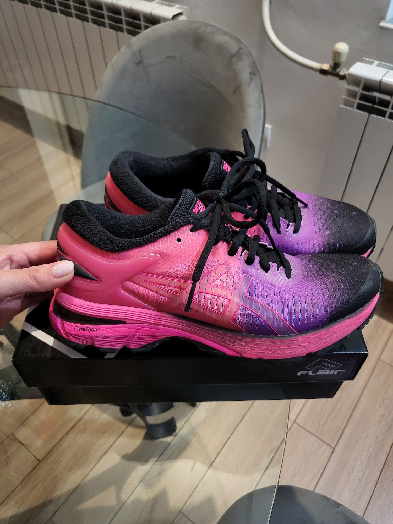 Asics FliteFoam номер 37