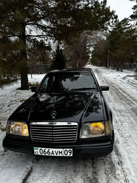 Продам мерса Е220