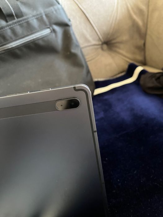 Таблет Самсунг С7 фе