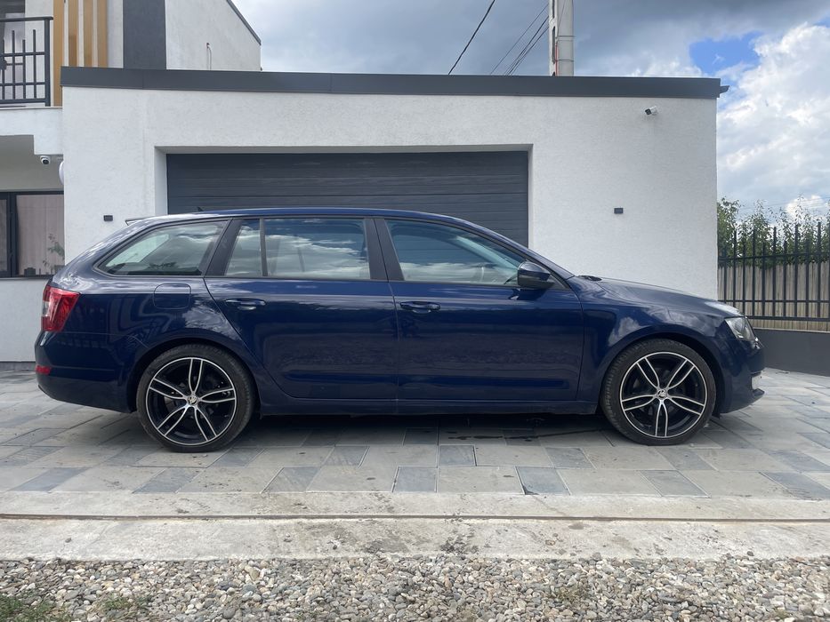 Skoda Octavia 3 Automata / 2.0 TDI  / Carlig