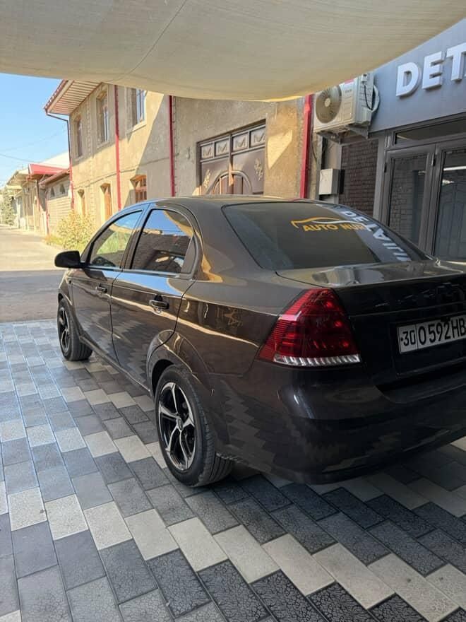 Nexia R3 идеальные состояние