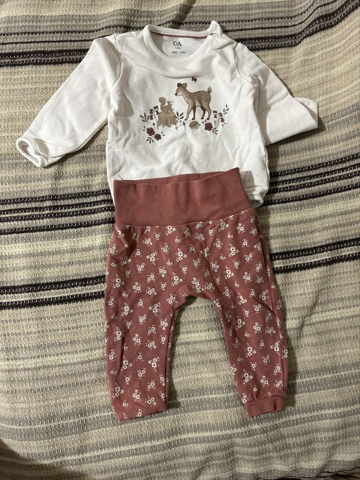 Set/ trening C&A 9-12 luni