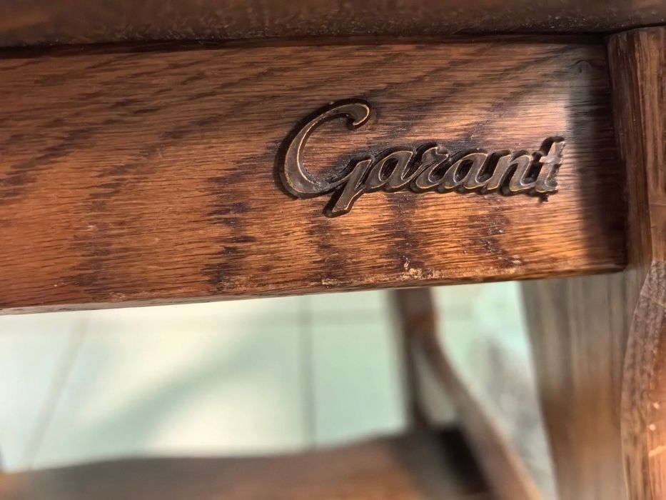 4 масивни Стола от екзотично дърво