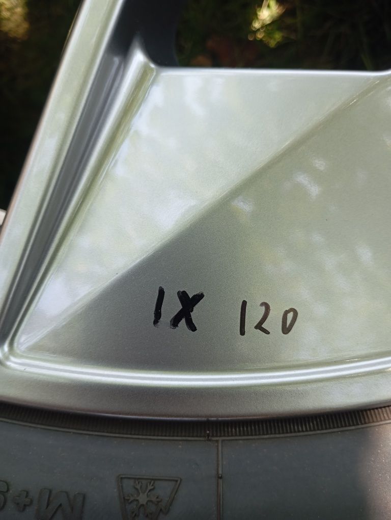 20"Оригинални джанти с зимни гуми BMW iX 20