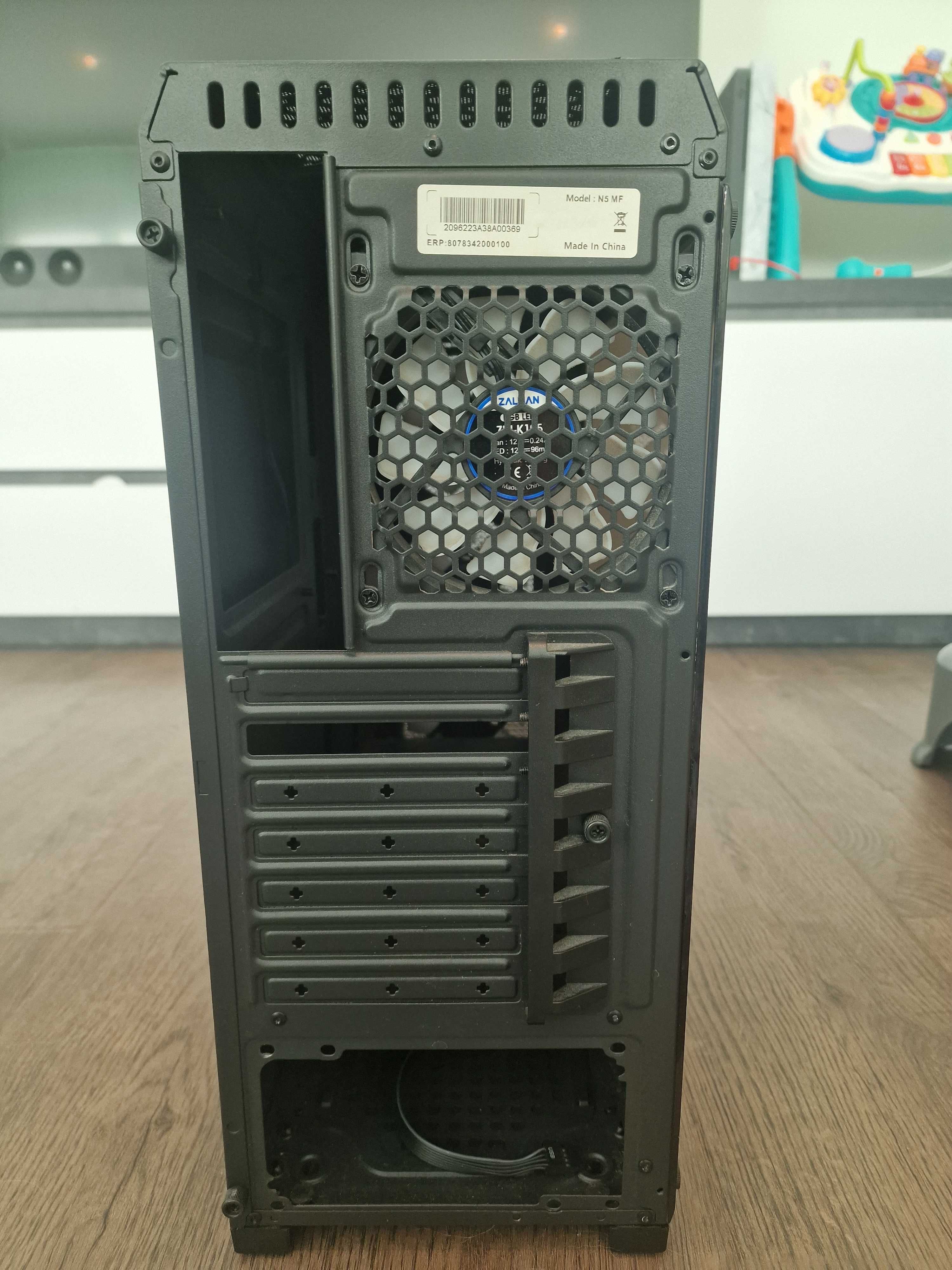 Кутия Zalman с вентилатори