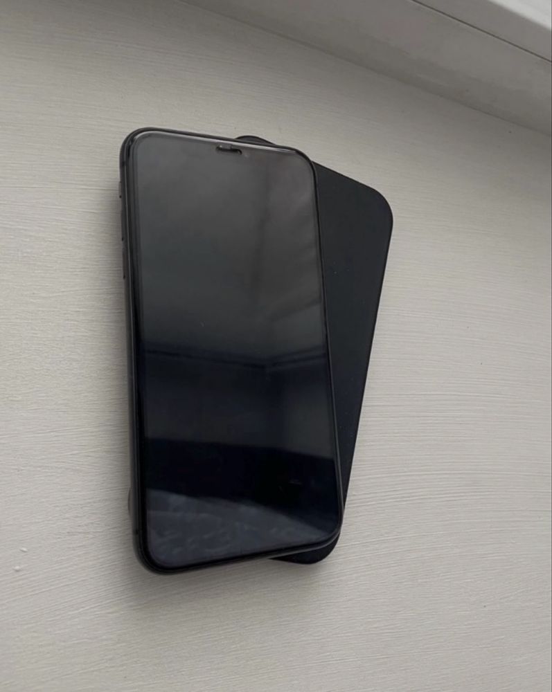 iphone 11 в хорошом состояний