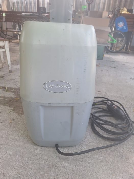 Vând pompa încălzit piscina și jacuzzi