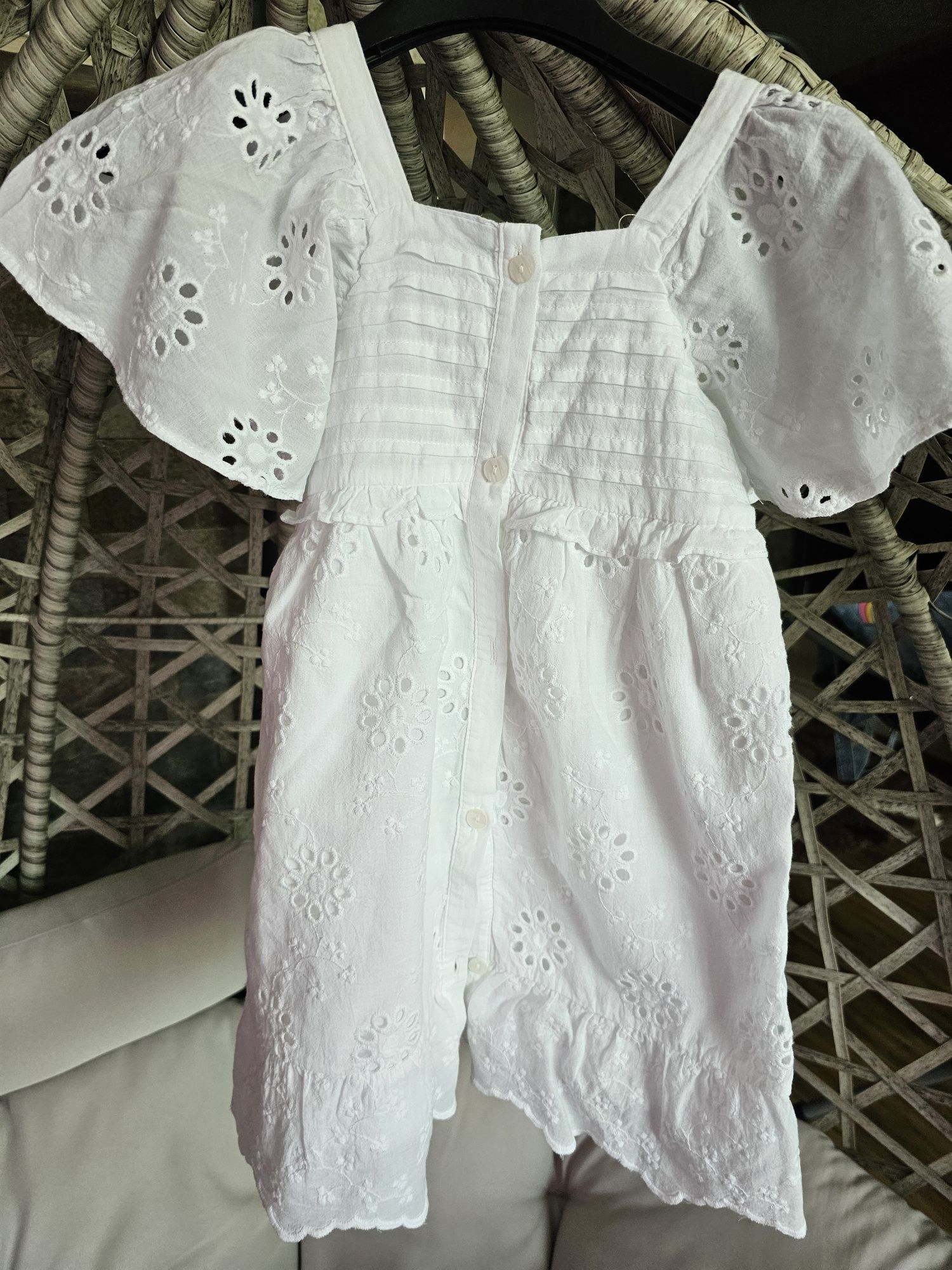 Дрехи момиче - Mayoral, ZARA, Benetton