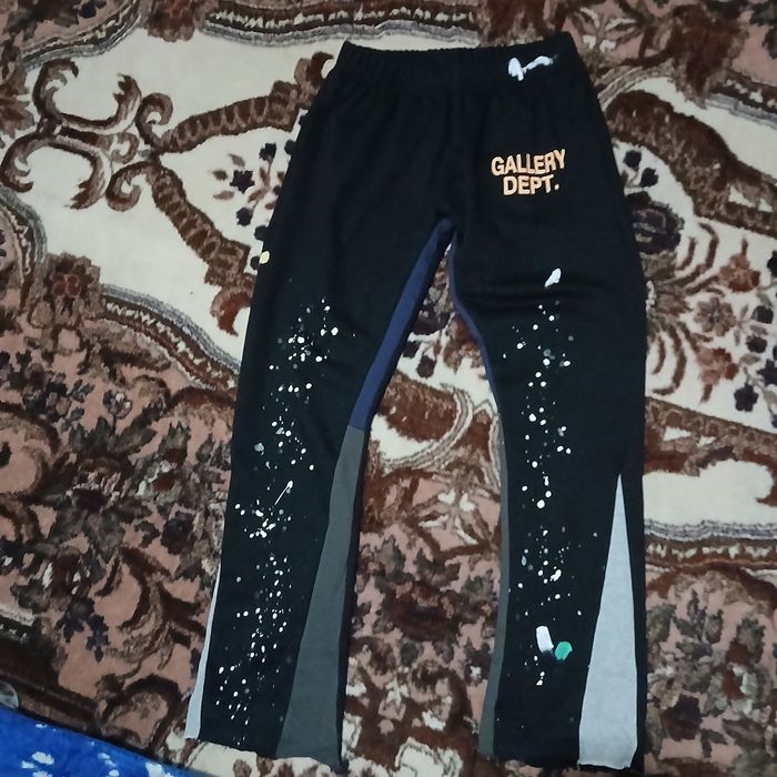 Pantaloni gallery dept