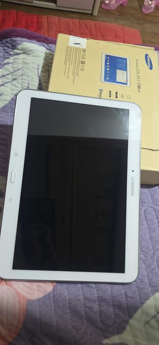 Галакси таб 4 в отличном состоянии