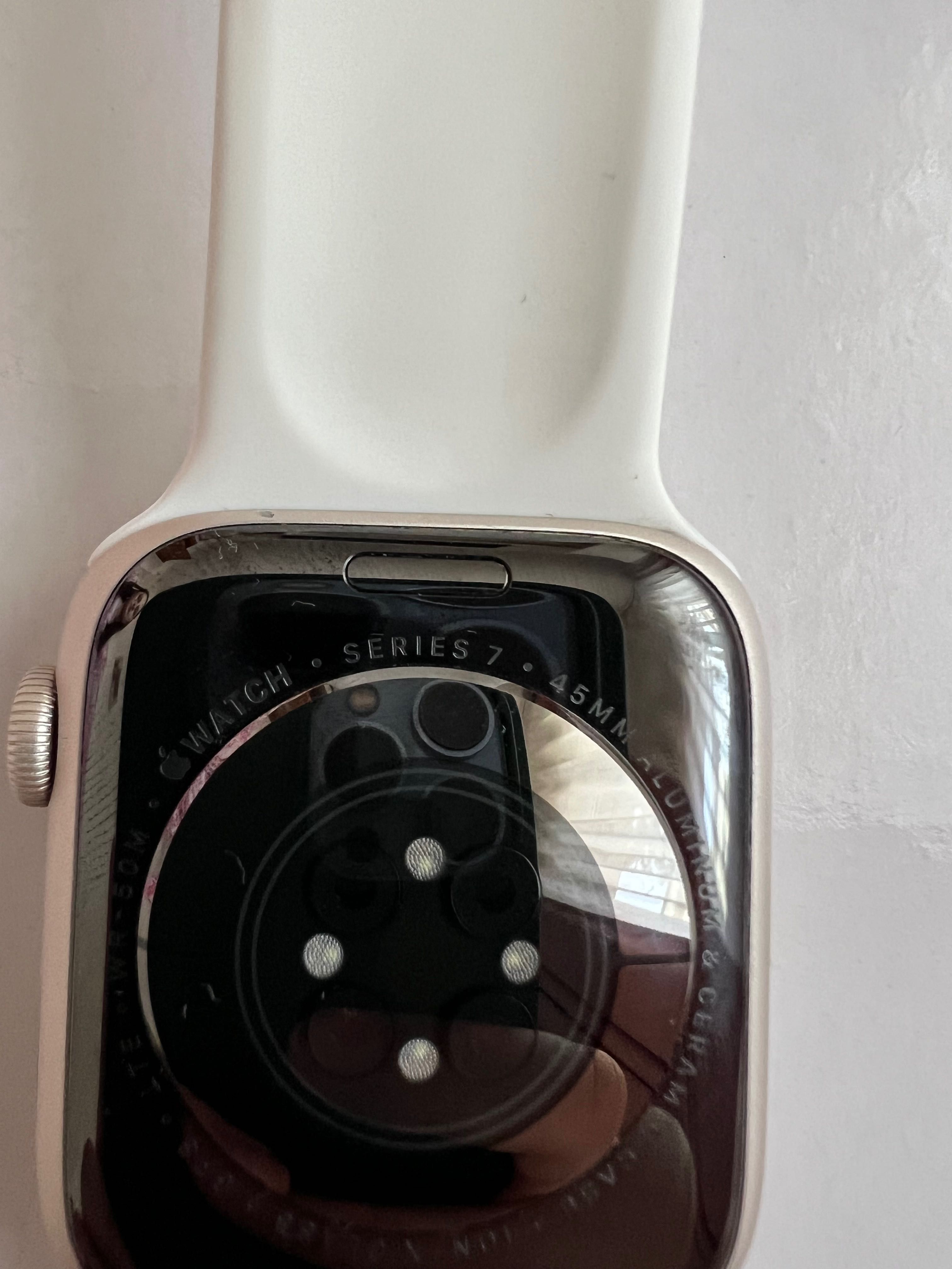 Apple Watch Seria 7 45mm Aluminium