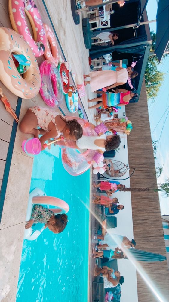 Evenimente private - locație de lux - piscină încălzită
