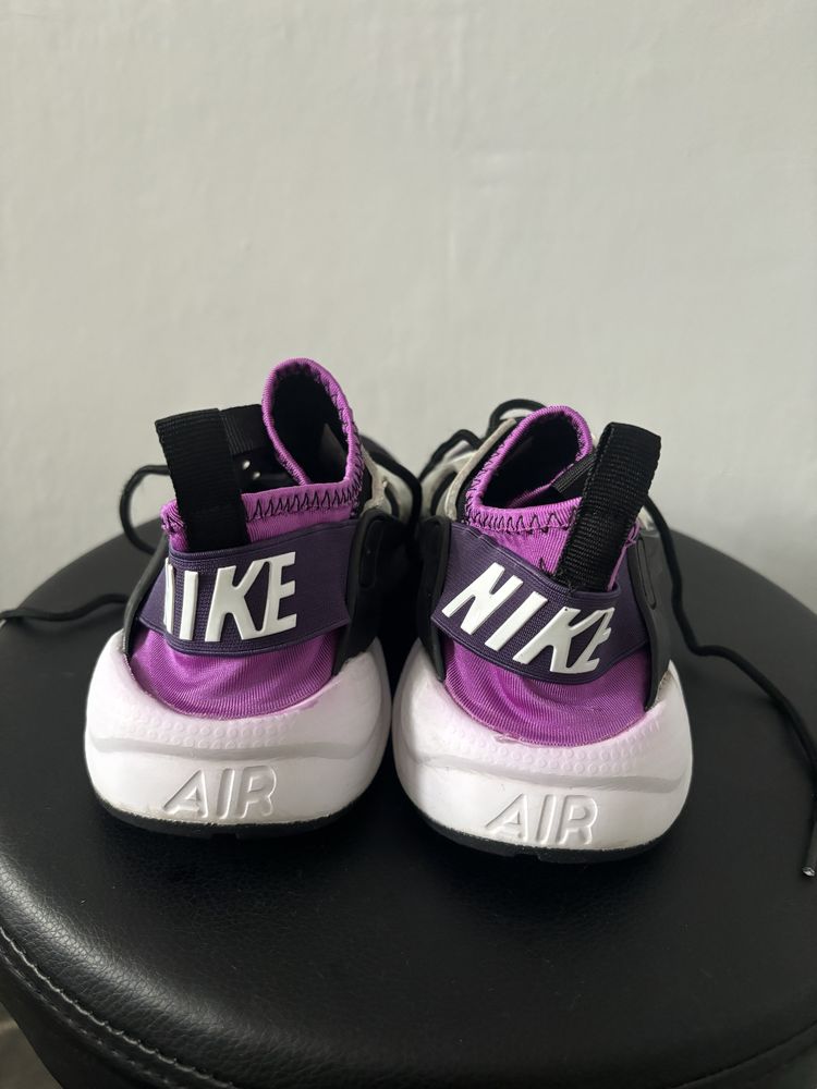 Nike дамски обувки