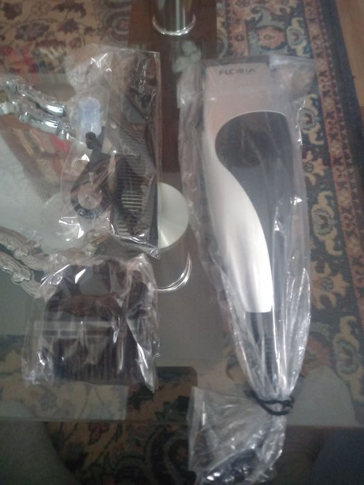 De vinzare aparat tuns nou sigilat