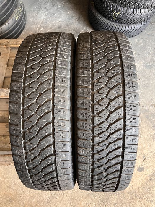 2 anvelope iarna 215/75/16 C , Bridgestone , DOT 2022 !