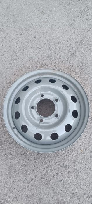 Продам диски на ниву