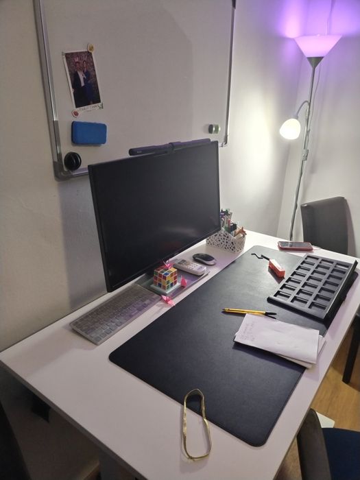 Birou cu înălțime reglabila+Scaun reglabil