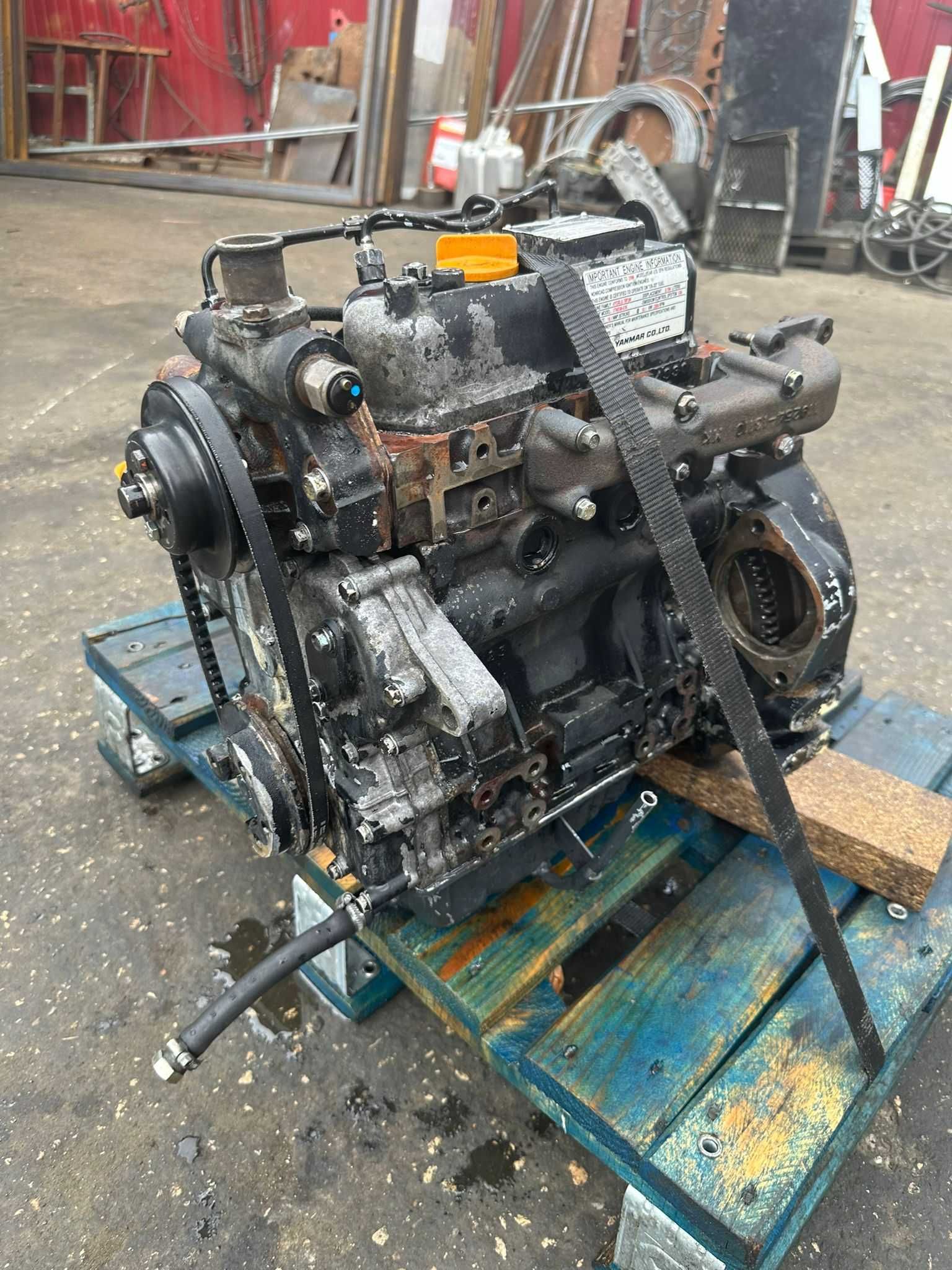 Motor Yanmar 3TNE68