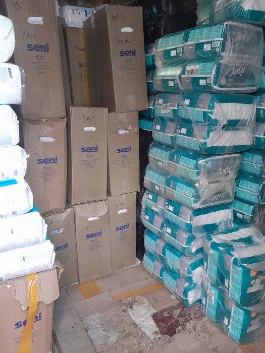 ПРОДАМ ПАМПЕРСЫ для взрослых и пеленки.