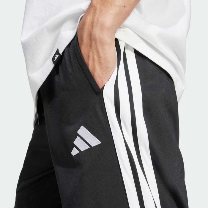 Спортивные штаны Adidas