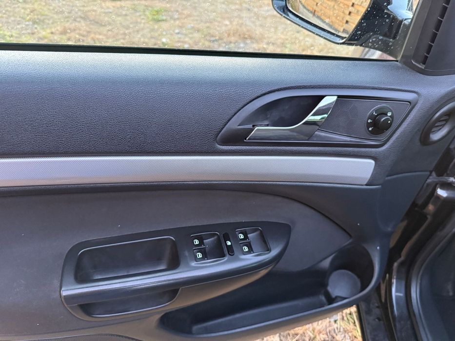 Skoda octavia 2012 1.6 tdi