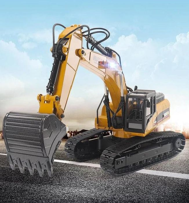 Huina 1592 RC багер 1:14 – метална кофа, реалистичен