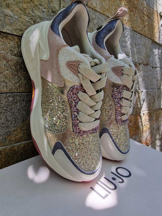 Нови, оригинални сникърси Liu Jo, Patrizia Pepe, Calvin Klein, Twinset