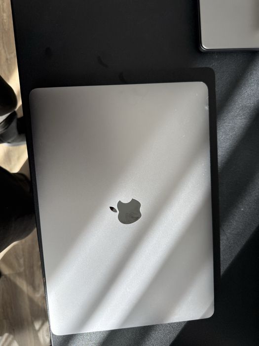 Laptop Mackbook Air  M1 8GB 13.3 500gb ssd