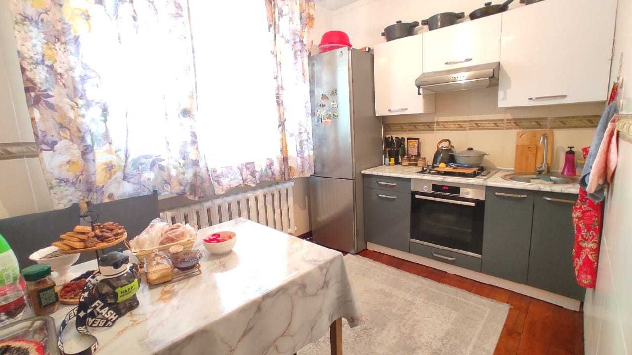 2-комнатная квартира, 56 м², 5/5 этаж, Есенова 36/5