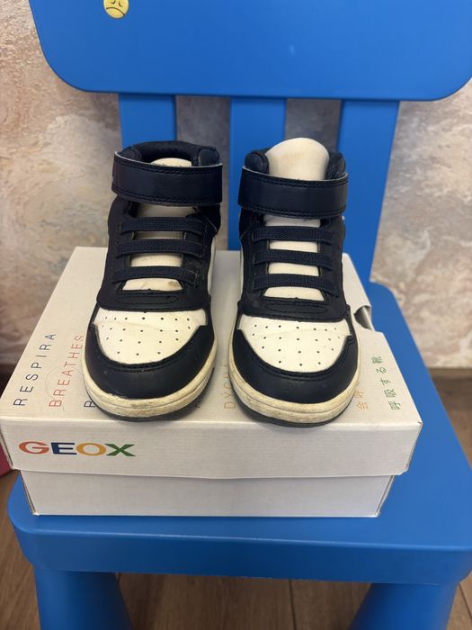 Високи кецове Geox