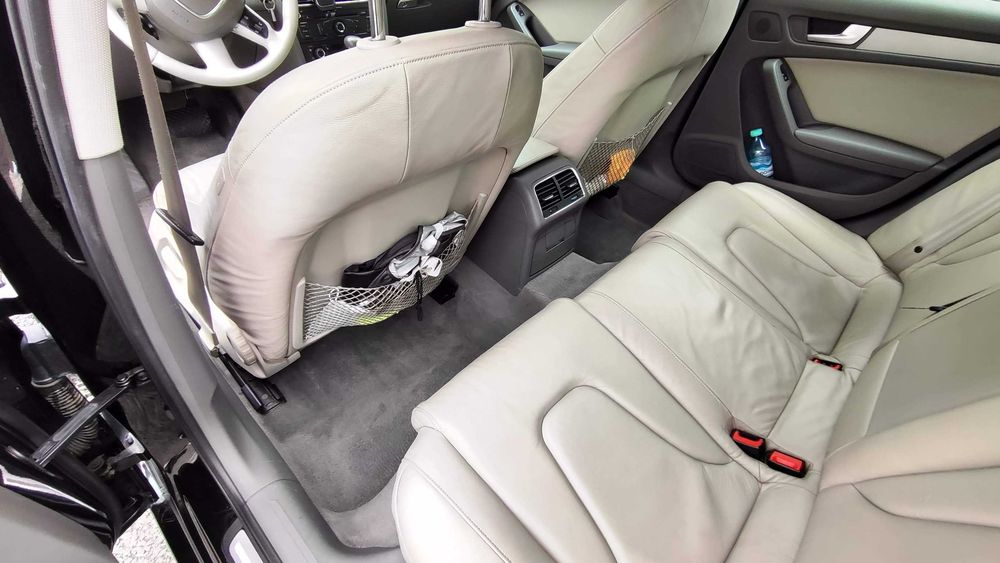 Audi A4 B8, V6 Model deosebit