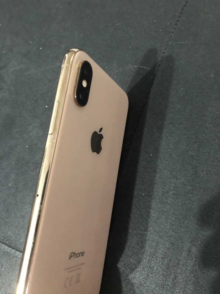 Iphone xs gold functional