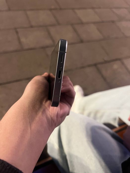 Samsung galaxy S24 FE идеал