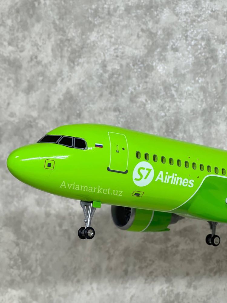 Самолет AIRBUS-A320 Neo S7-Airlines с Led подсветкой отличный подарок