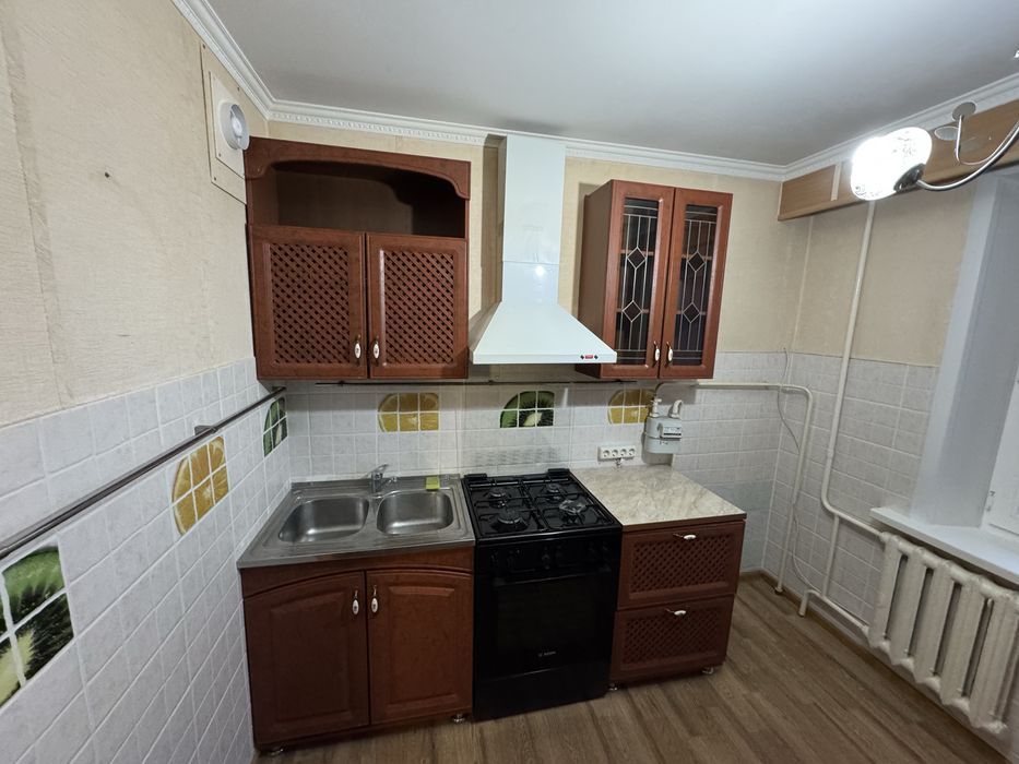 Продам мебель из кухни (как на фото).