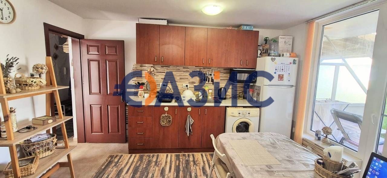 Продава се Двустаен апартамент в Свети Влас - 50 кв.м за 1260 €/кв.м - Снимка #5