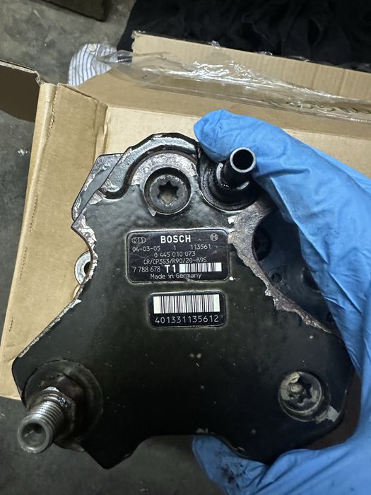 Двигател BMW e60 235 коня