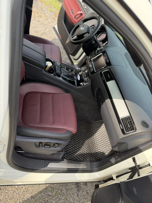 Vand Volkswagen Touareg 3.0 TDI 2012