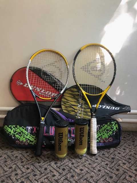 Set rachete Dunlop si geanta tenis.