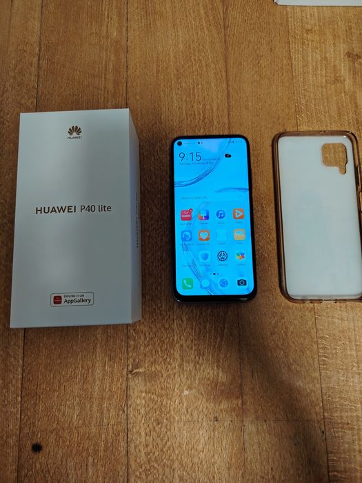 Vând Huawei p40 Lite