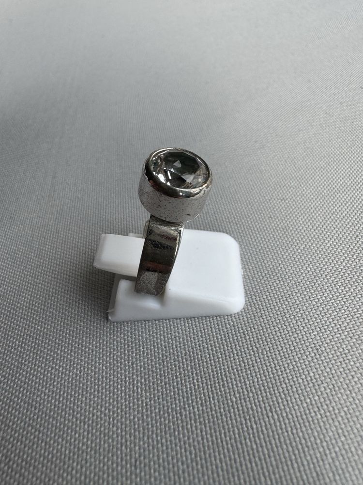 Inel din argint si cubic zirconia