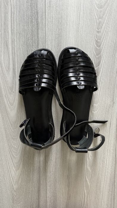 Sandale de piele, negre