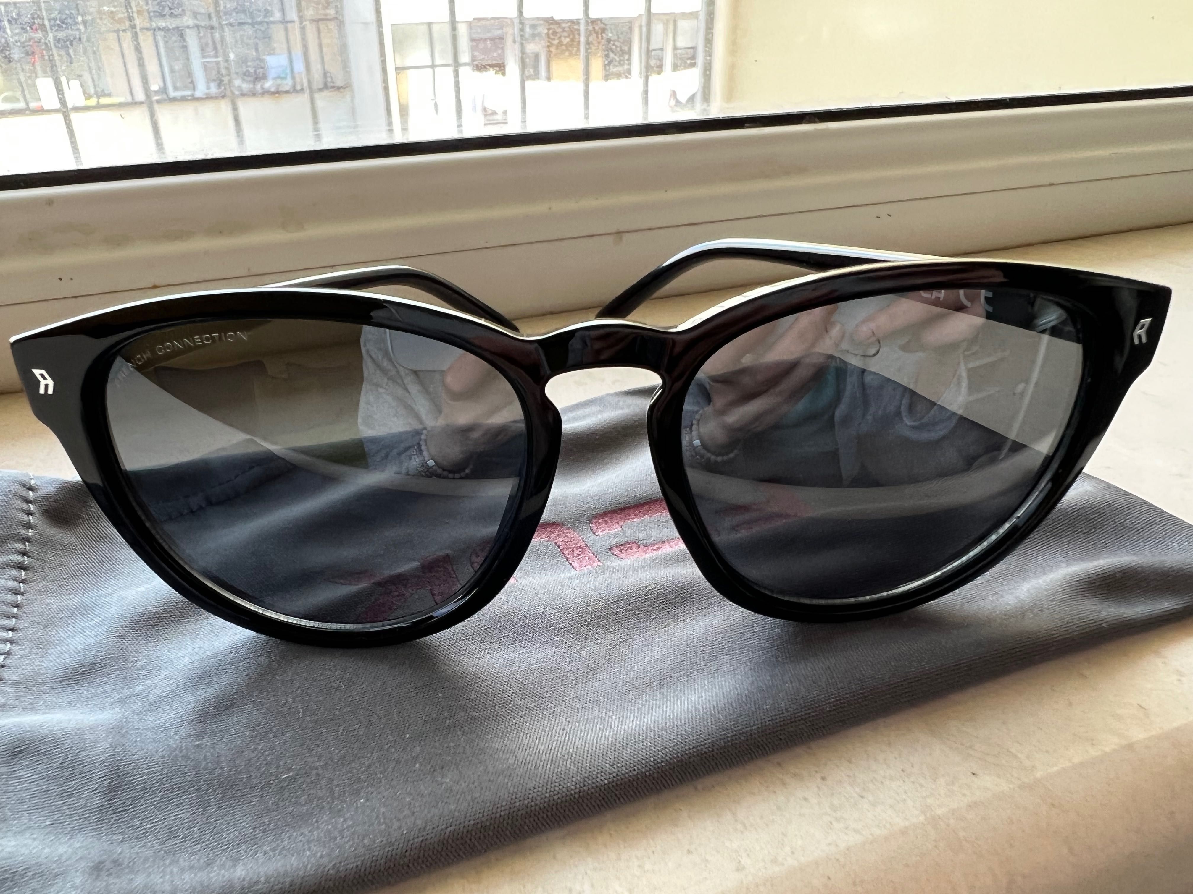 Дамски слънчеви очила French Connection, за тясно лице, намалени-40лв