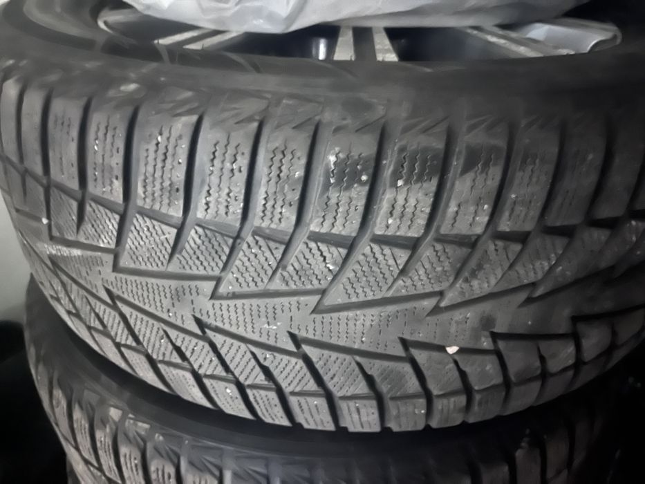 Продам шины 285/50/20 Hankook