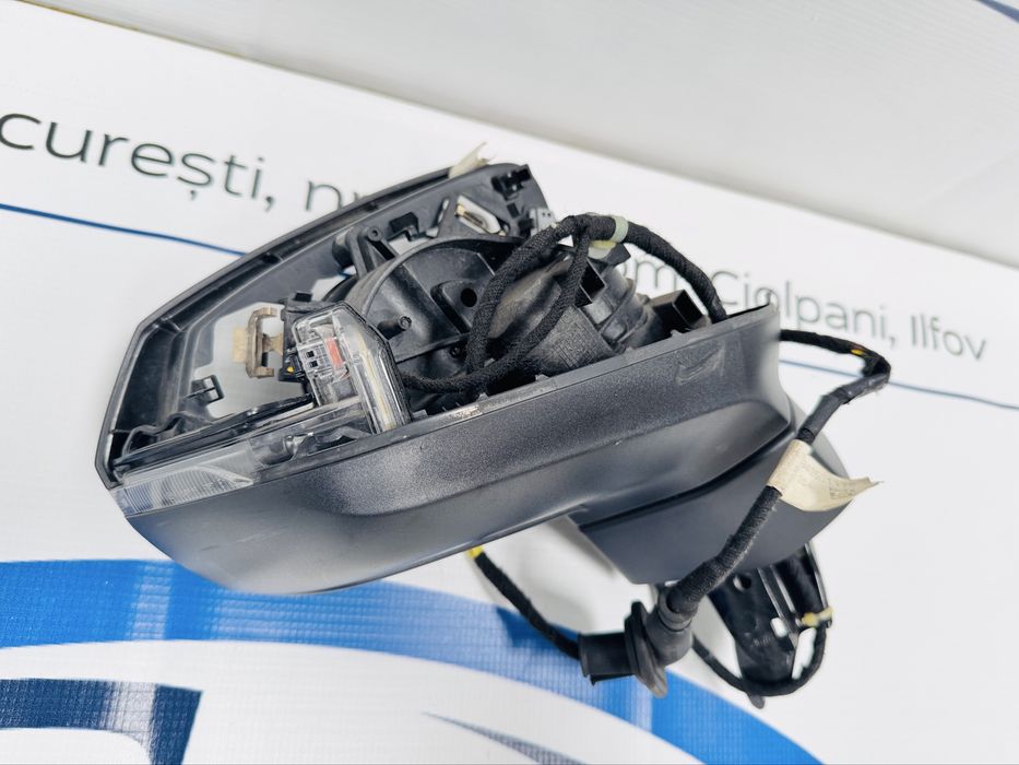 Corp oglinda dreapta Audi Q3 sportback dupa 2019!