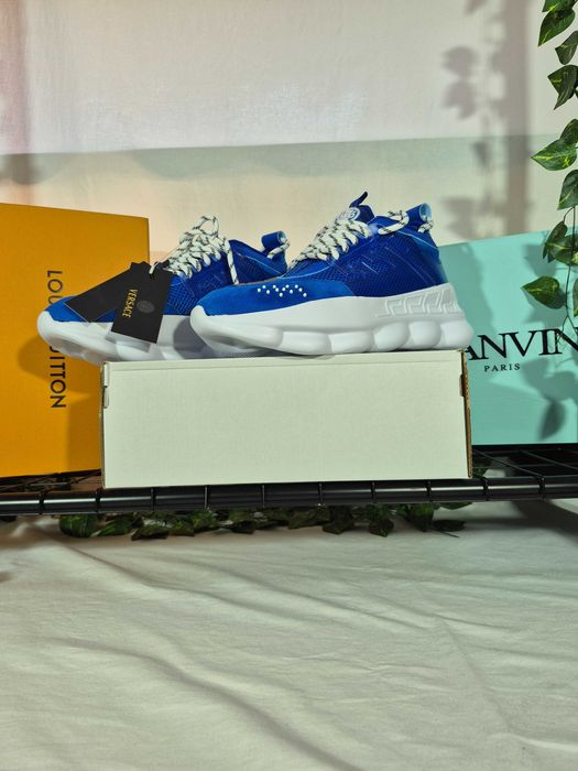 Versace Chain Reaction