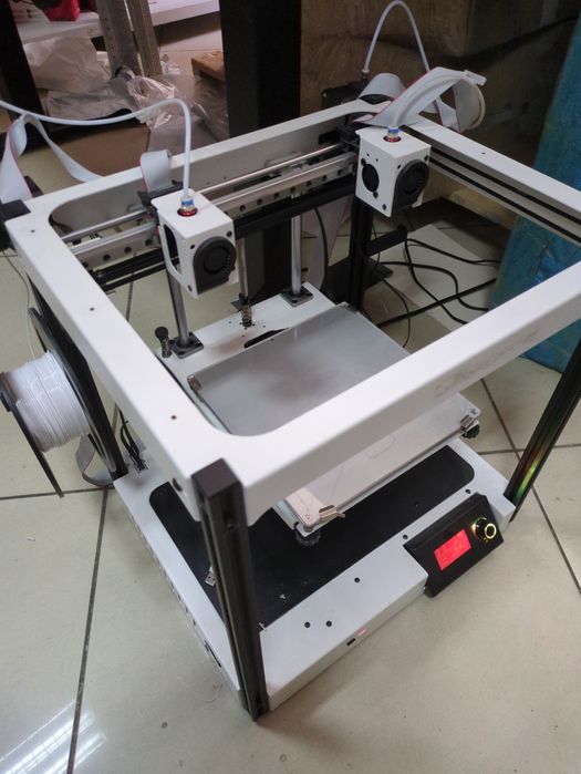 3д принтер climber 8 3d printer откалиброван работает хорошо