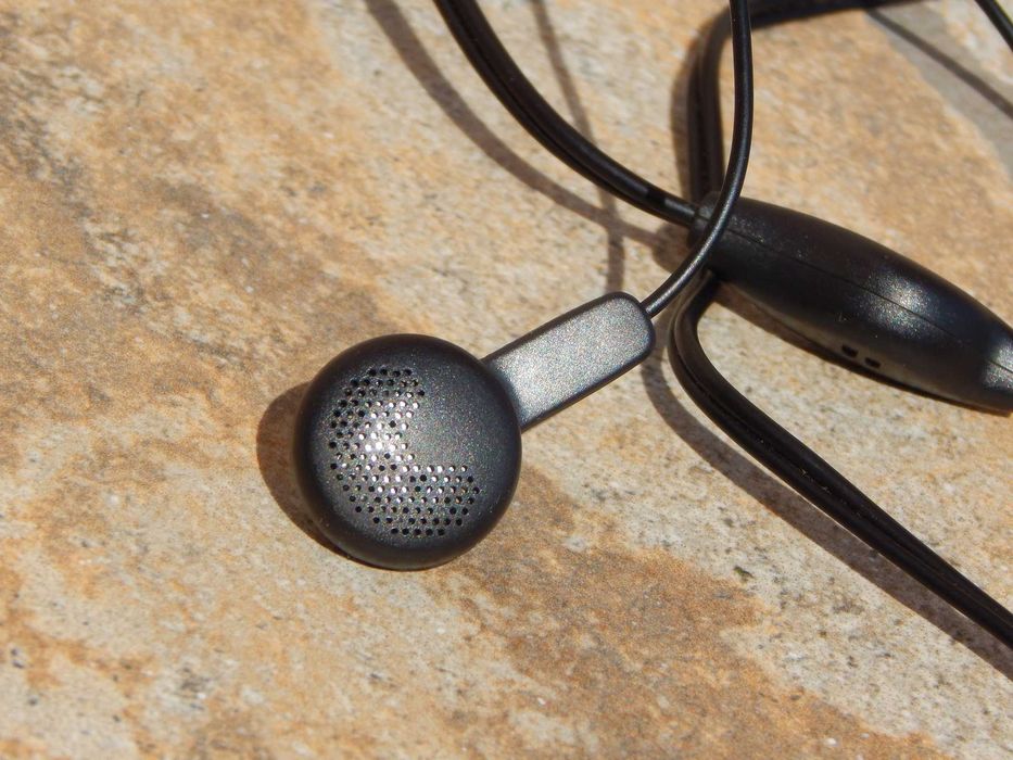 Casca cu fir si microfon universala 3.5 mm socket