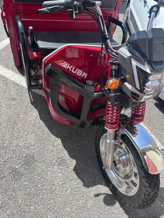 Triciclu Electric KUBA GL 15000 cu motor de 1500W si autonomie de 70km