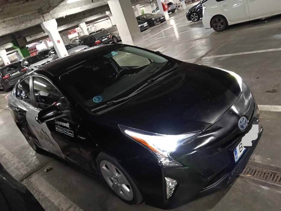 Închiriez Prius 4 , pt Bolt-Uber ,Hibrid+GPL,  automat